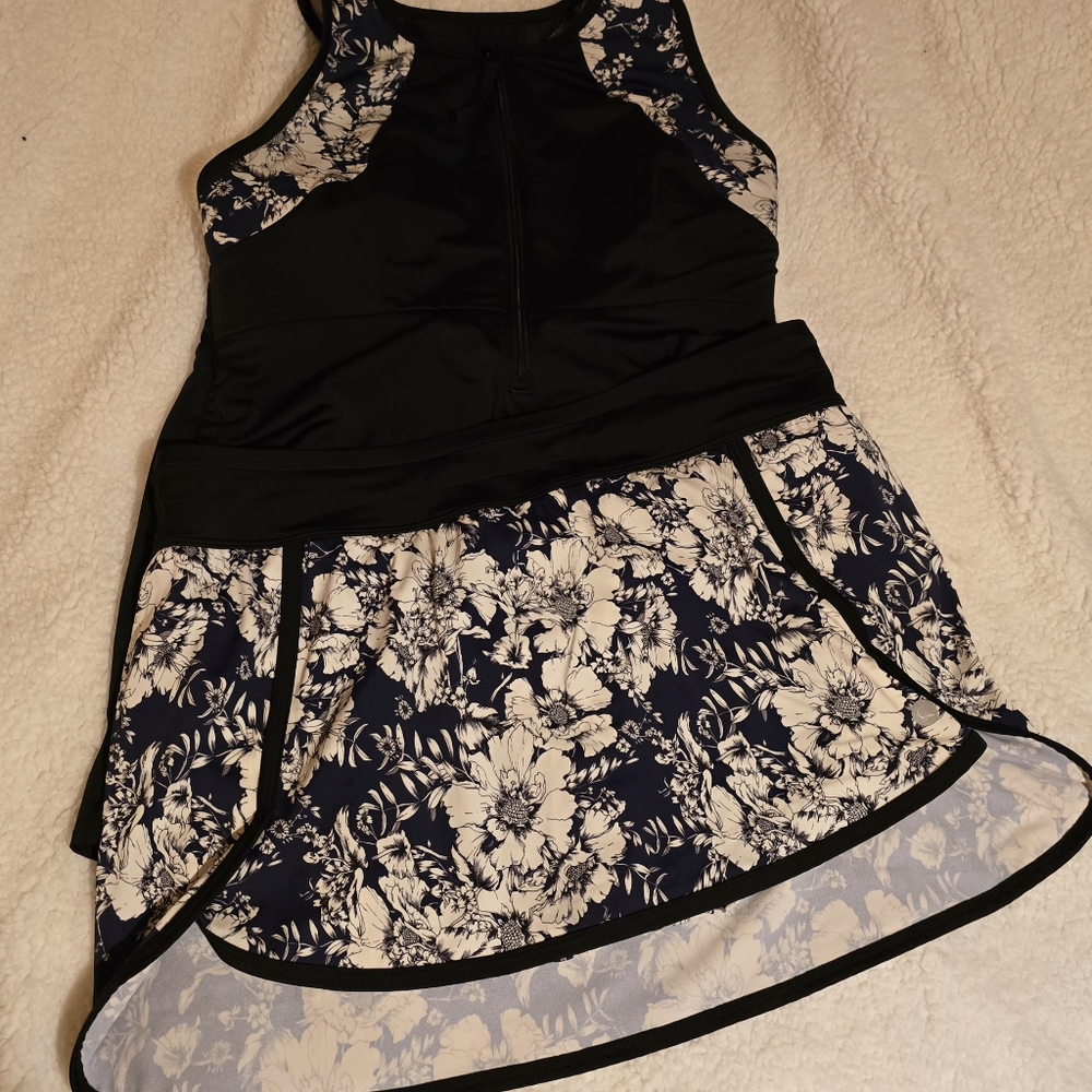 Cacique 2 Piece Swimsuit. Lined Skirt, Sewn In Cups